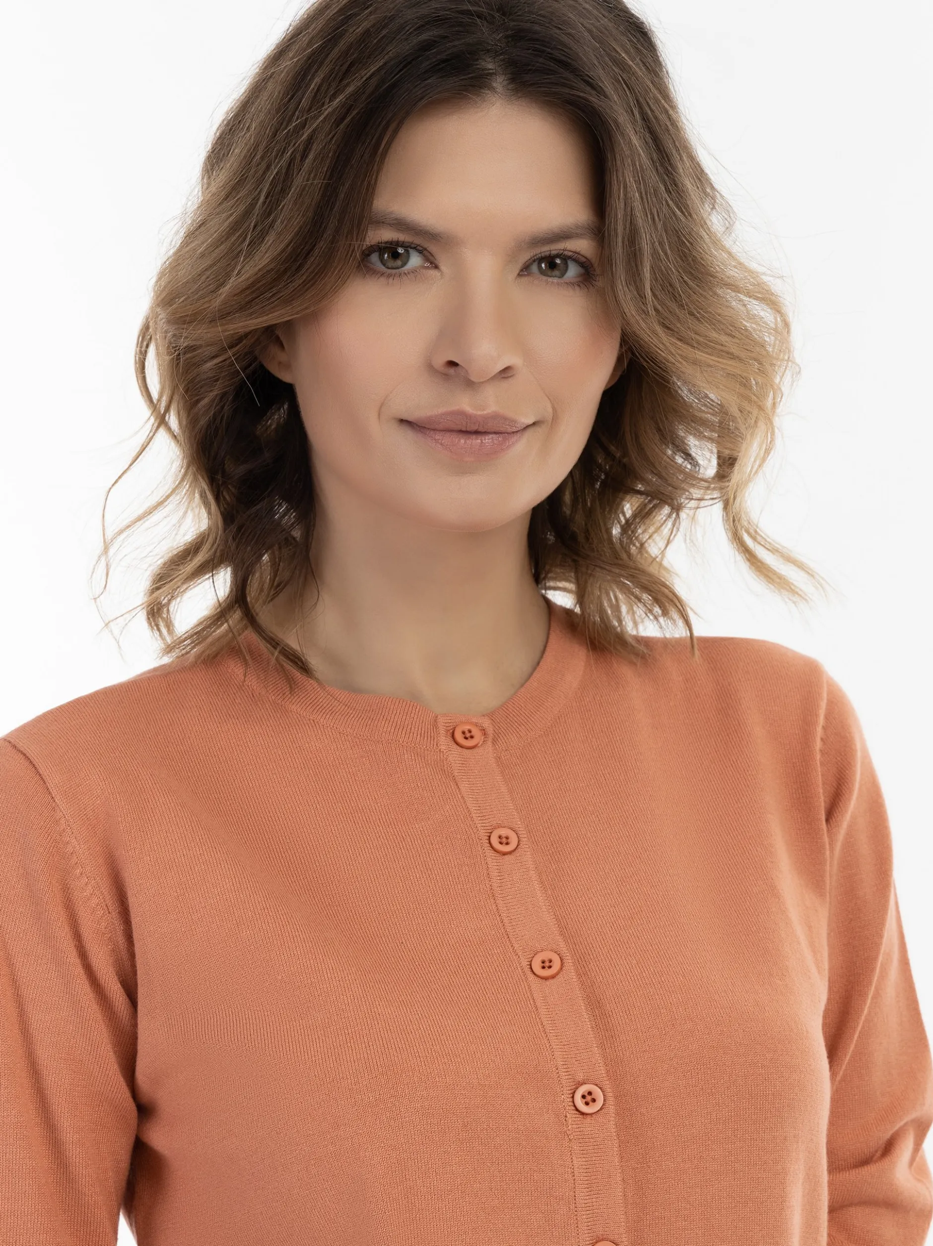 Usha Damen Strickjacke in koralle - Ausschnitt: Rundhals