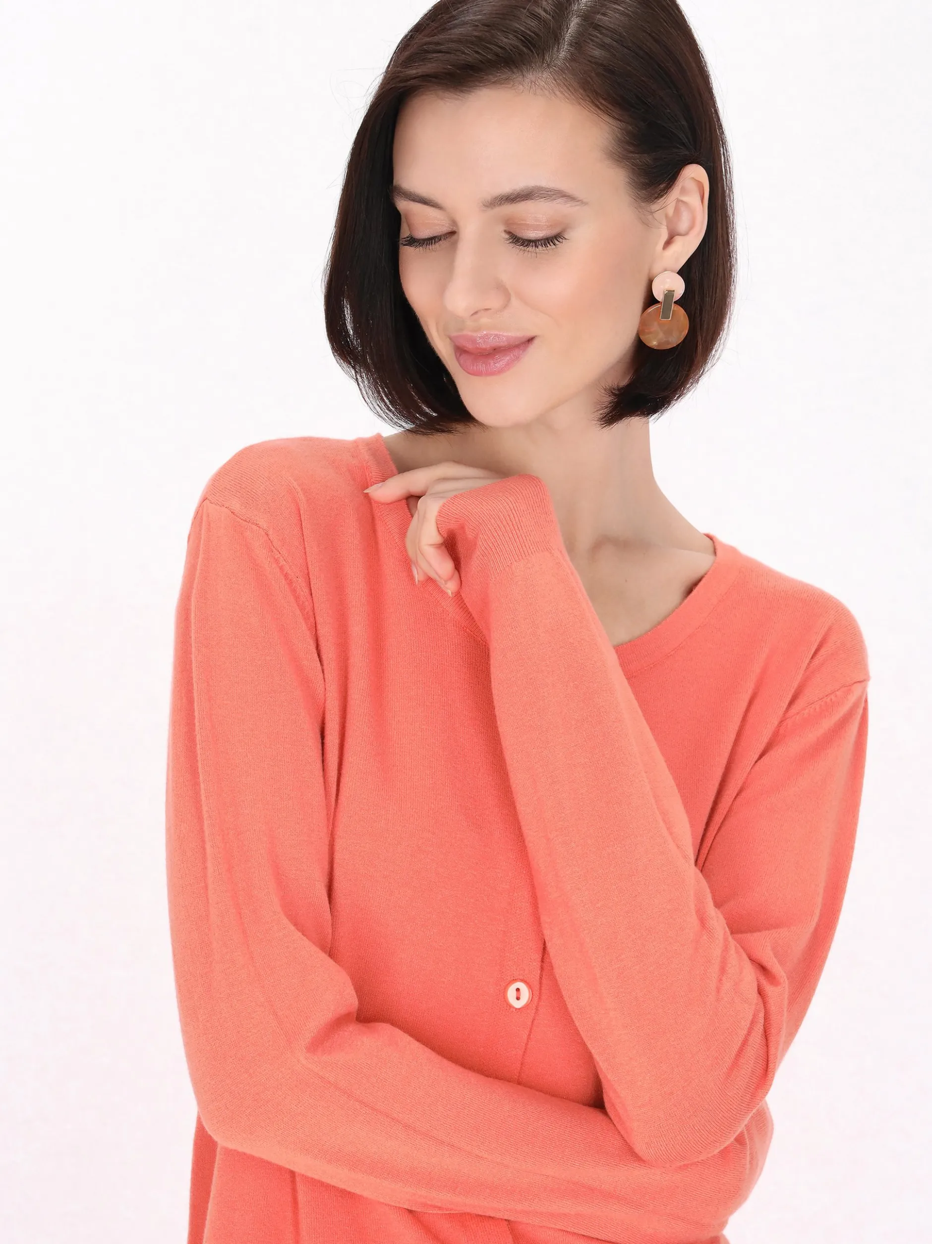 Usha Damen Strickjacke in rosa - Ausschnitt: Rundhals