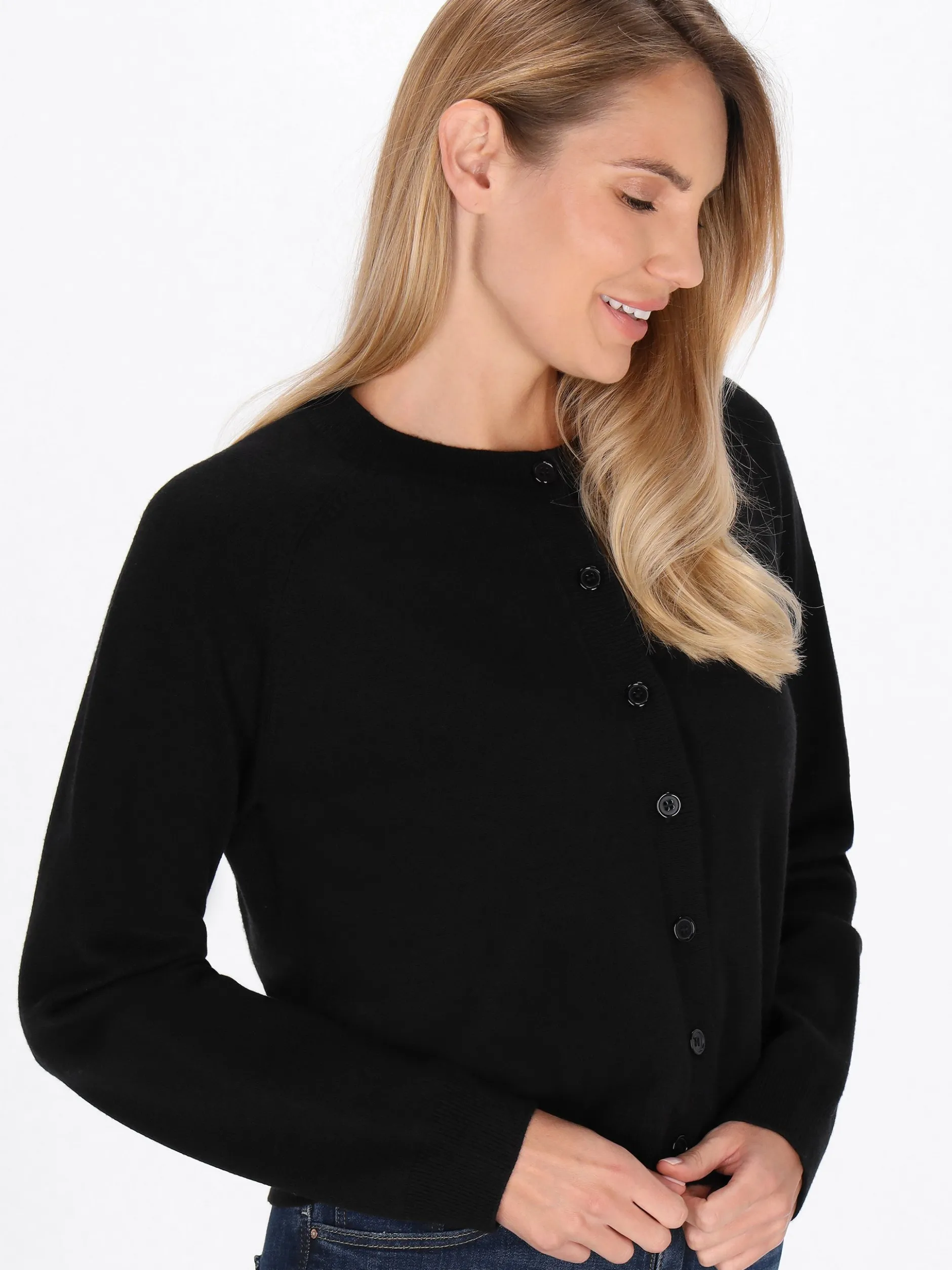 Usha Damen Strickjacke in schwarz - Ausschnitt: Rundhals