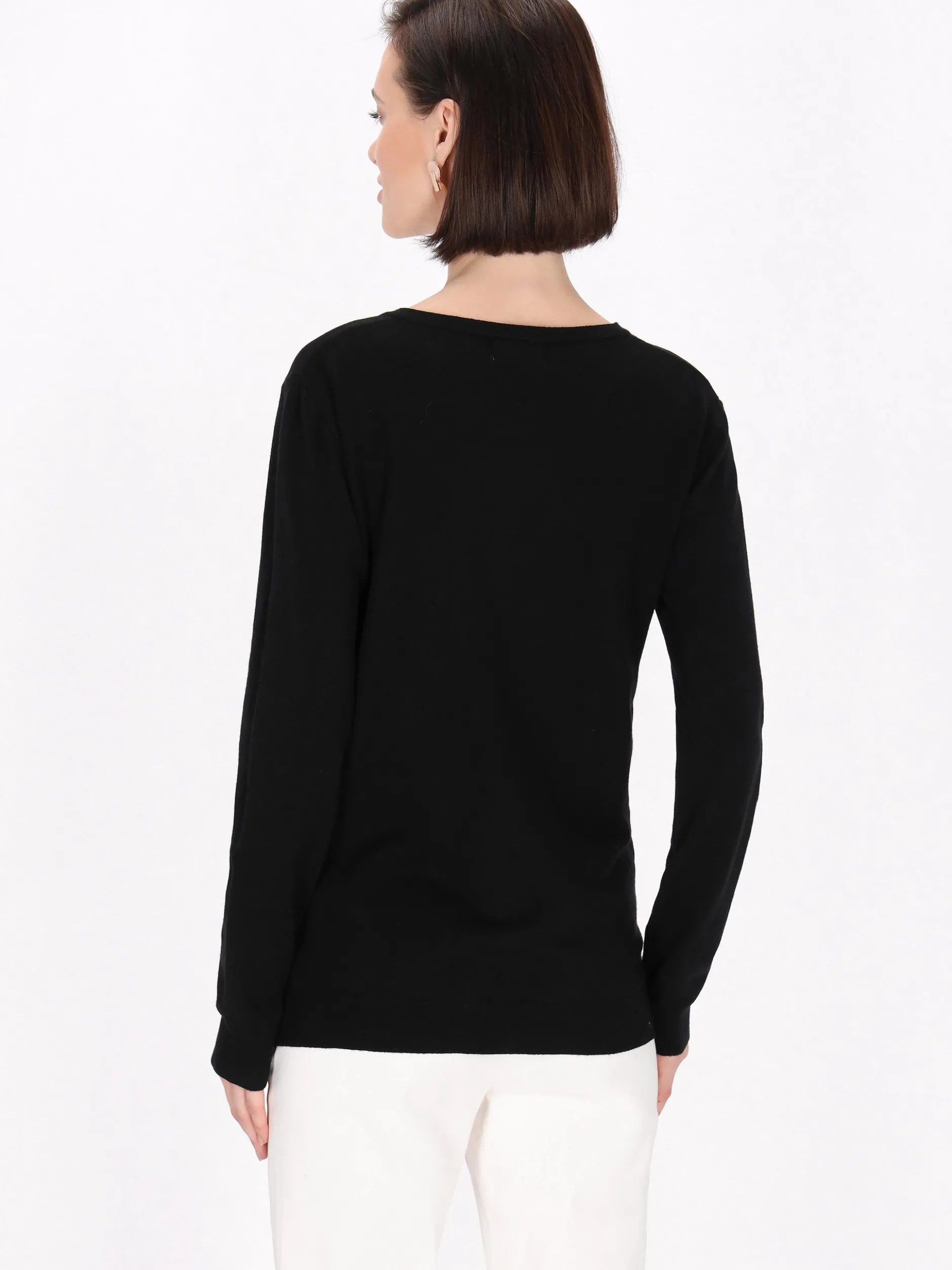 Usha Damen Strickjacke in schwarz - Ausschnitt: Rundhals