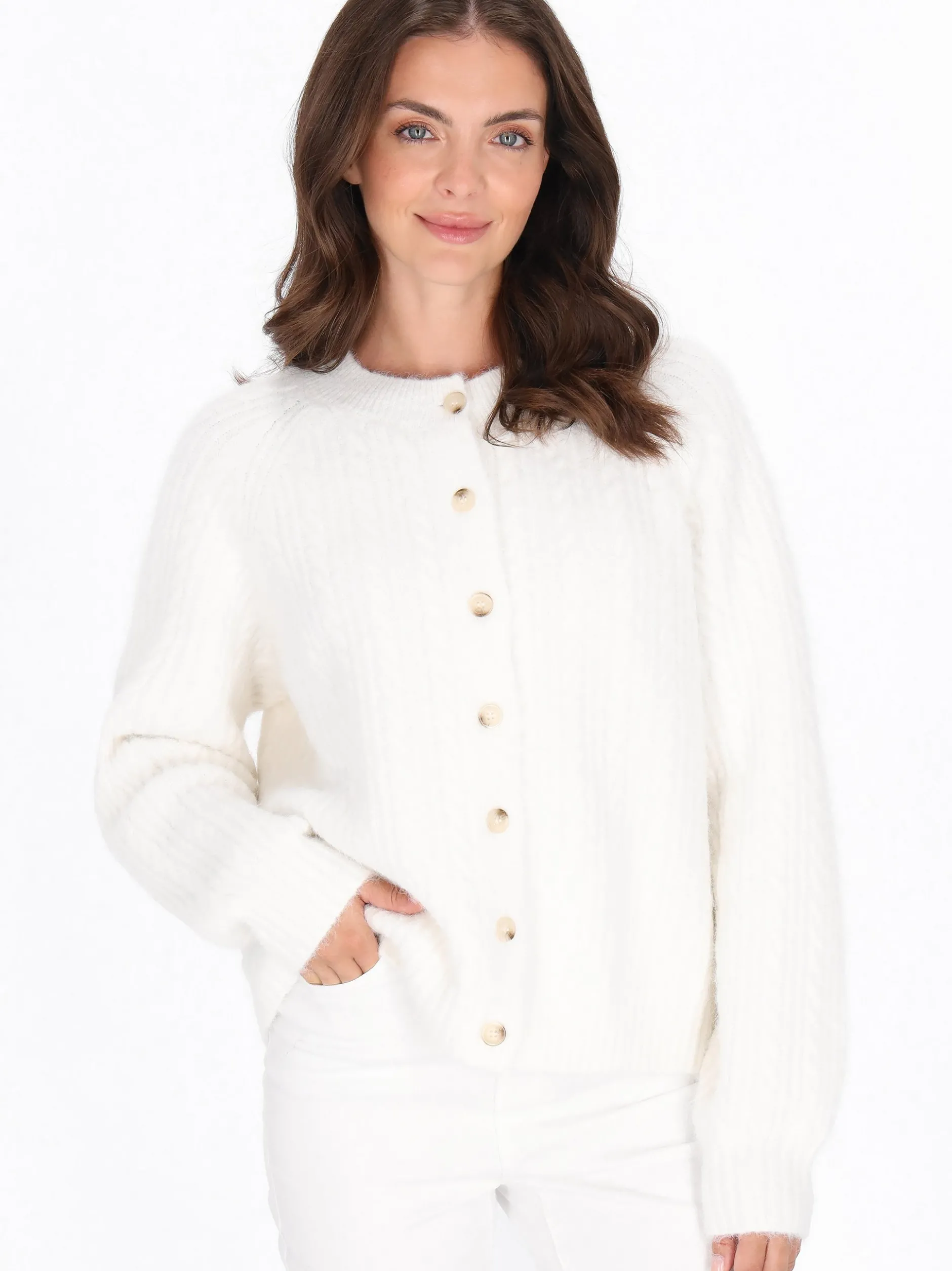 Usha Damen Strickjacke in weiß - Ausschnitt: Rundhals