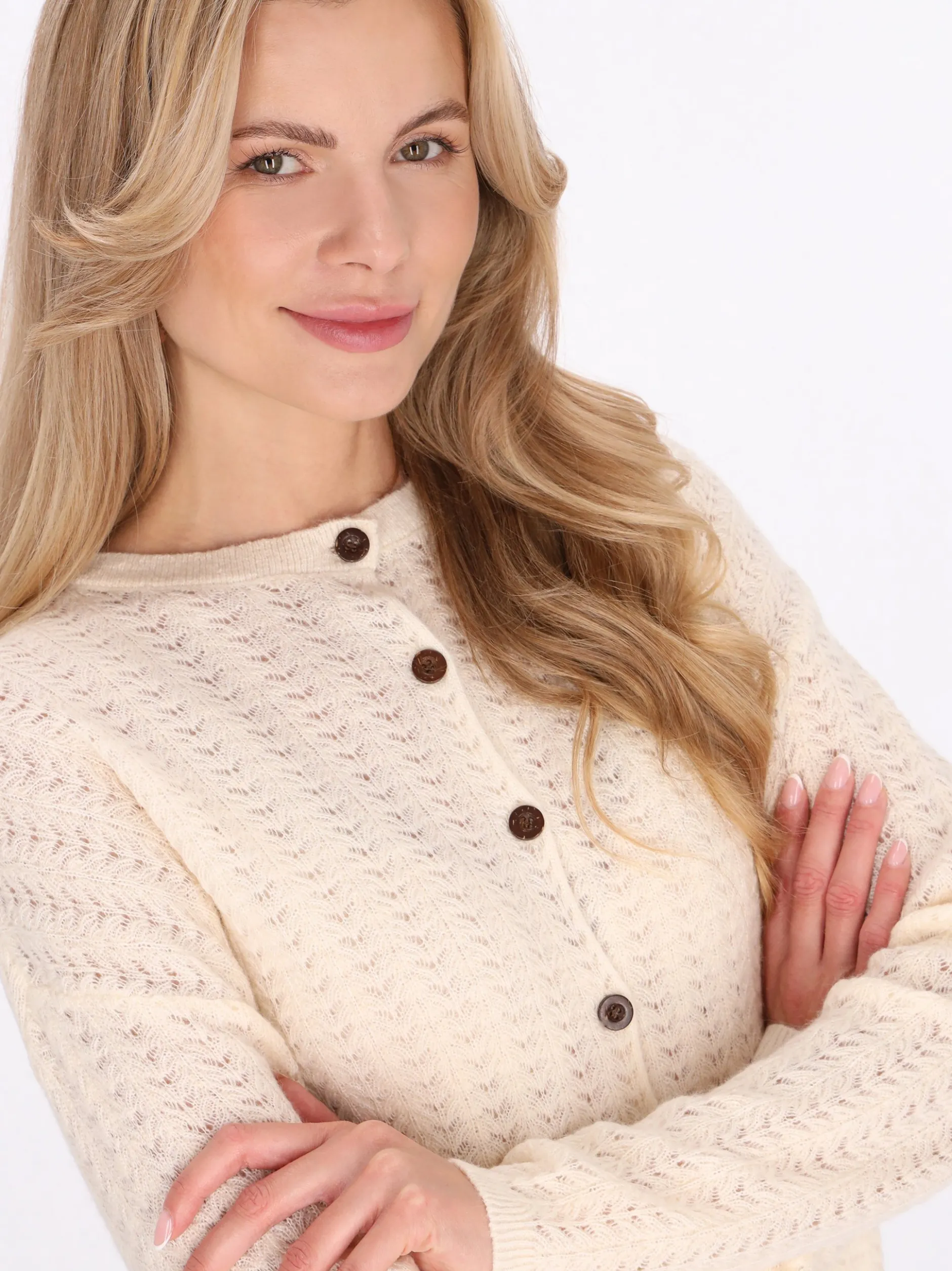 Usha Damen Strickjacke in weiß - Ausschnitt: Rundhals