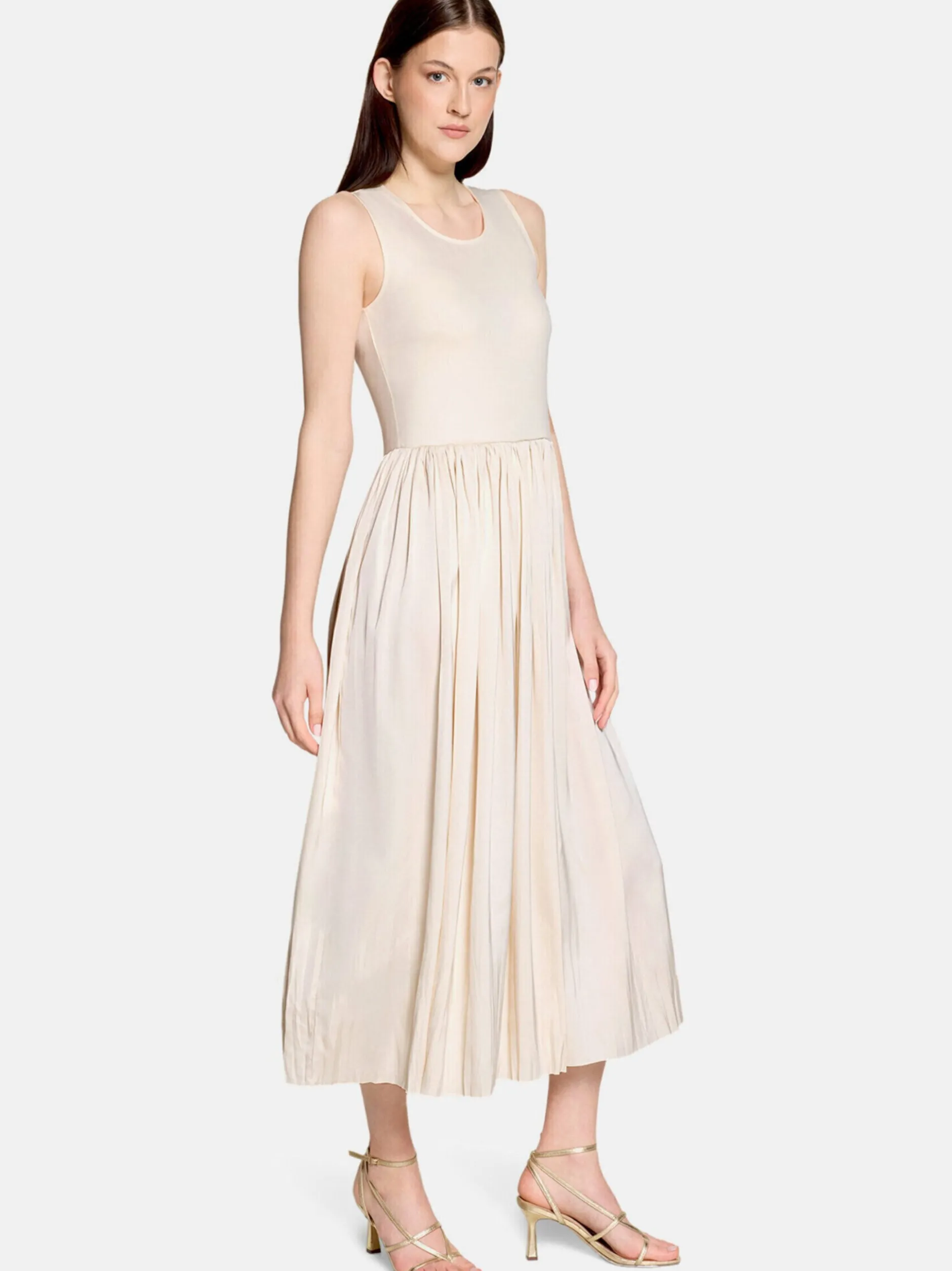 Vera Mont Damen Basic-Kleid in weiß
