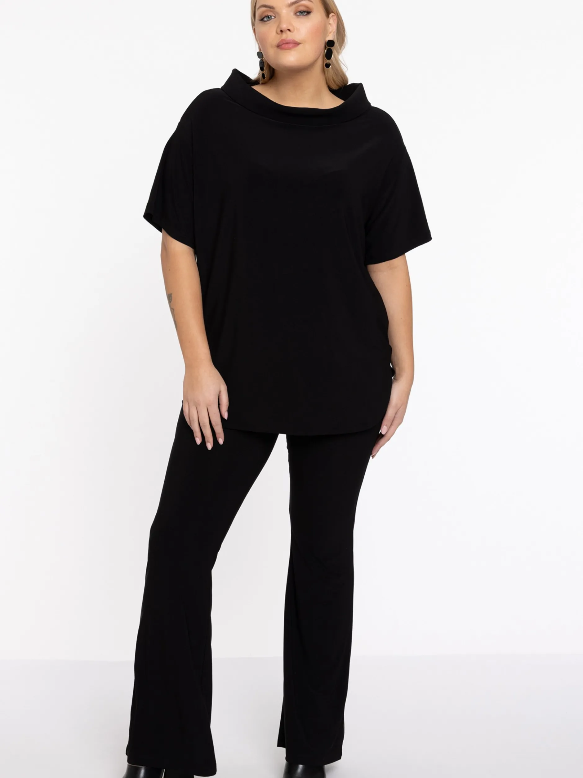 YOEK Damen Hose in schwarz