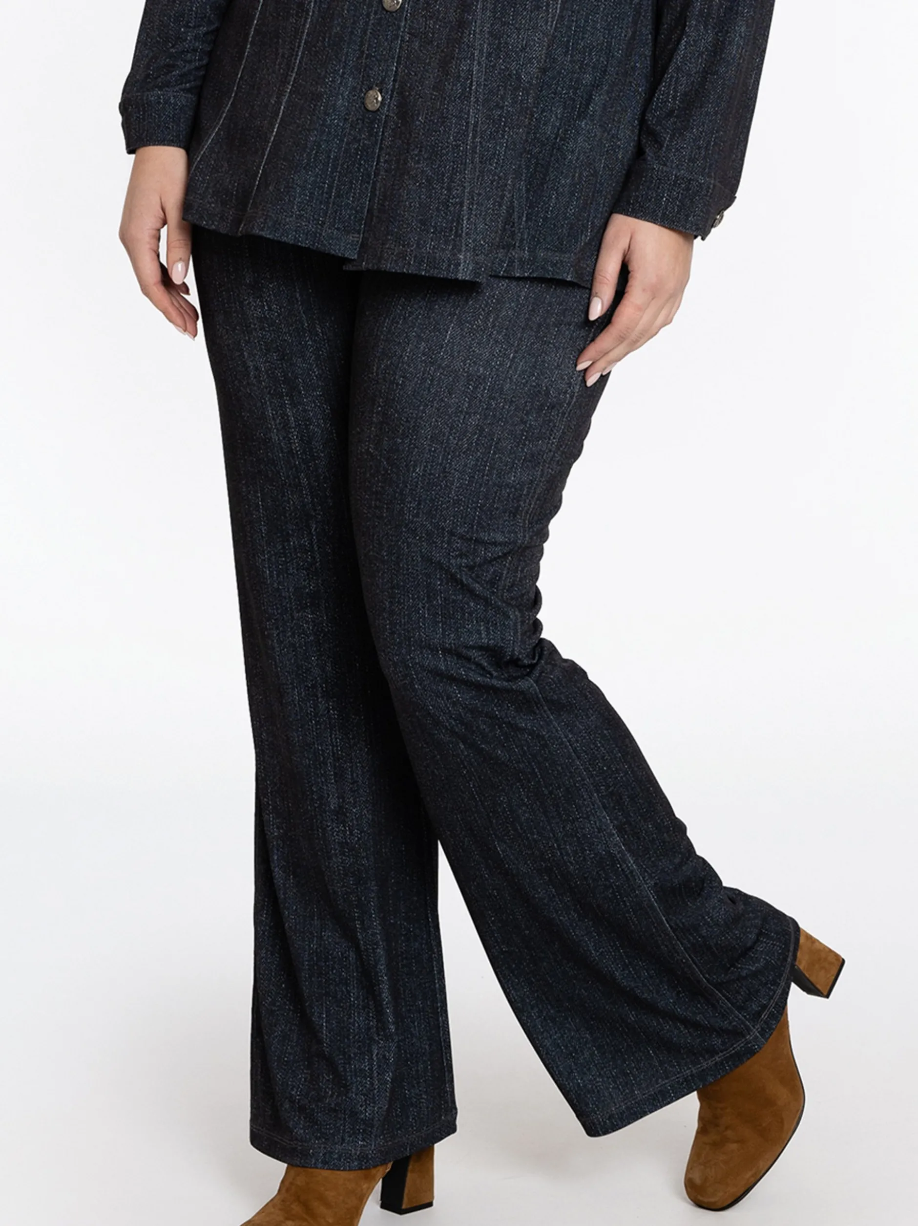 YOEK Damen Hose in schwarz