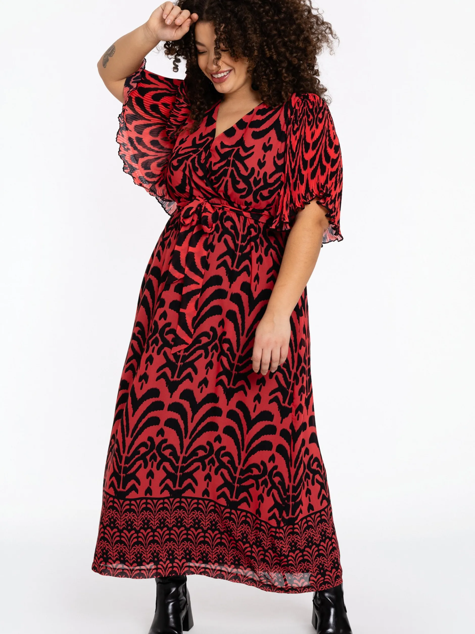 YOEK Damen Kleid in rot schwarz
