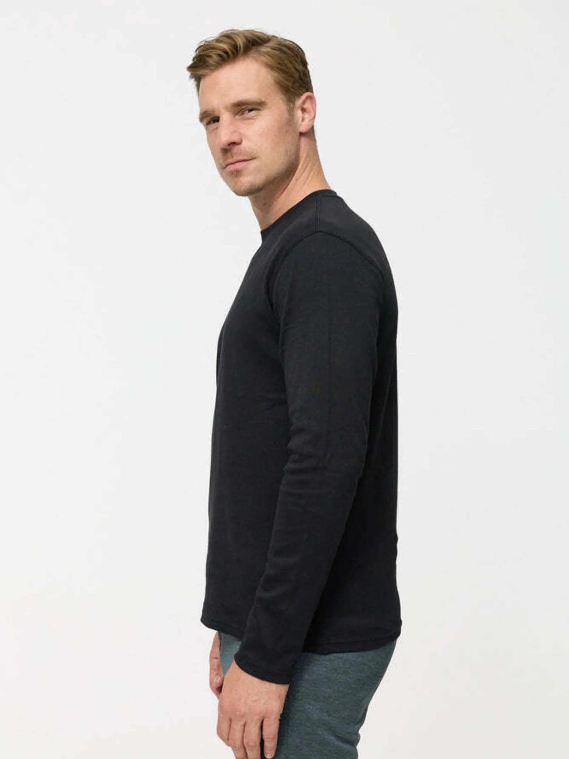 Zuitable Herren Langarmshirt -DiOwen in schwarz